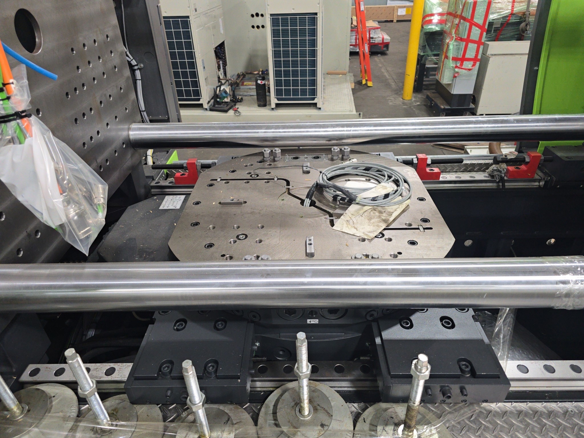 MAJOR MEDICAL PLASTIC INJECTION MOLDING EQUIPMENT