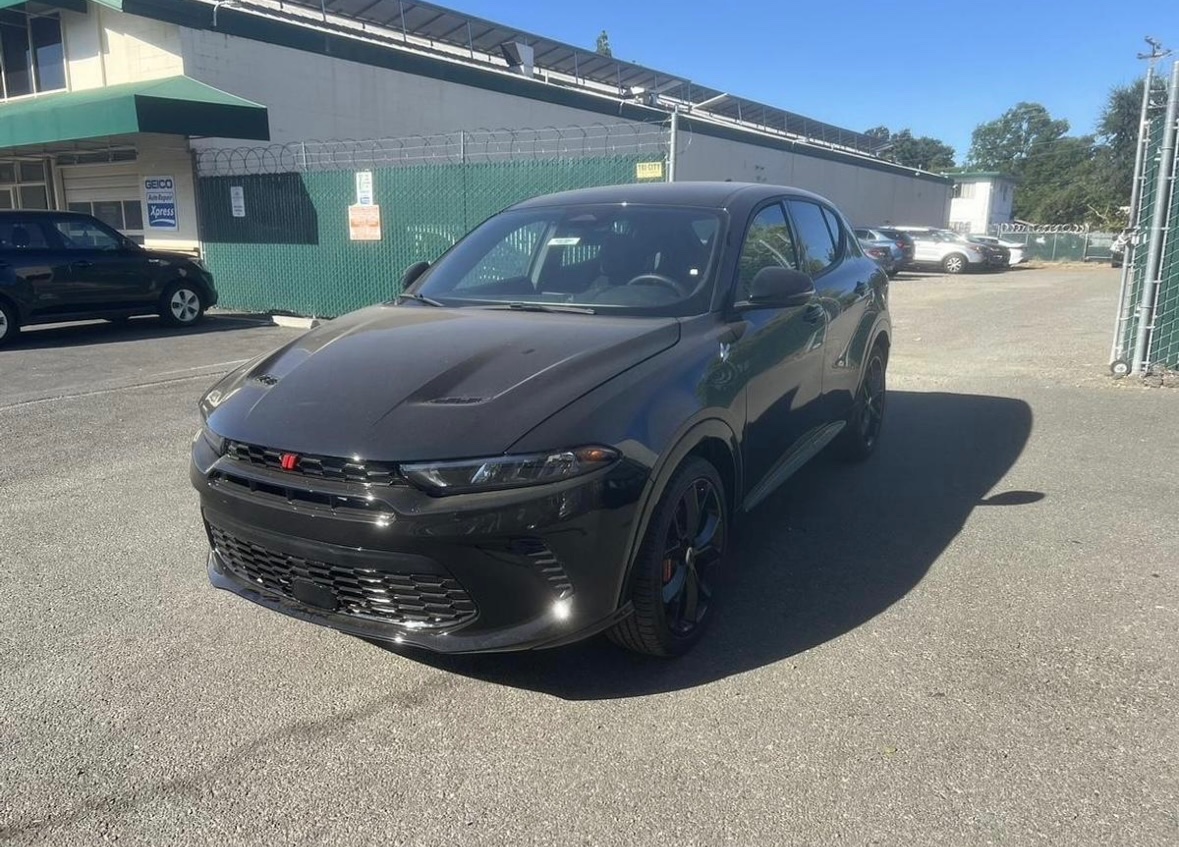 BRAND NEW 2024 DODGE HORNET CUV FOR SALE!! 68 MILES!!
