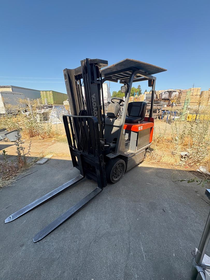 LARGE INDUSTRIAL MACHINERY WAREHOUSE LIQUIDATION PART 2