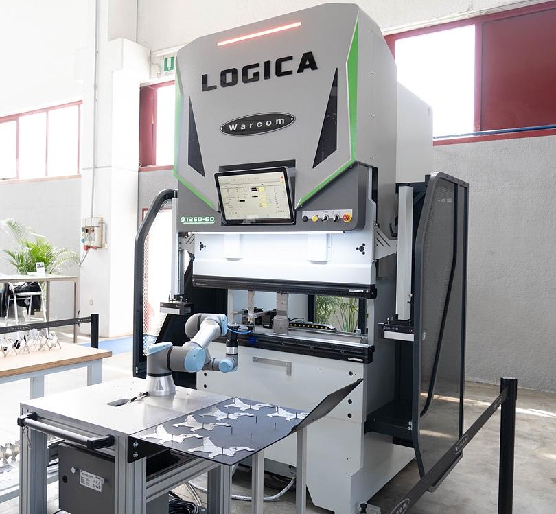 EVOLUZIONE LAMIERA 2024 Le novità da Deruta Invest & Warcom