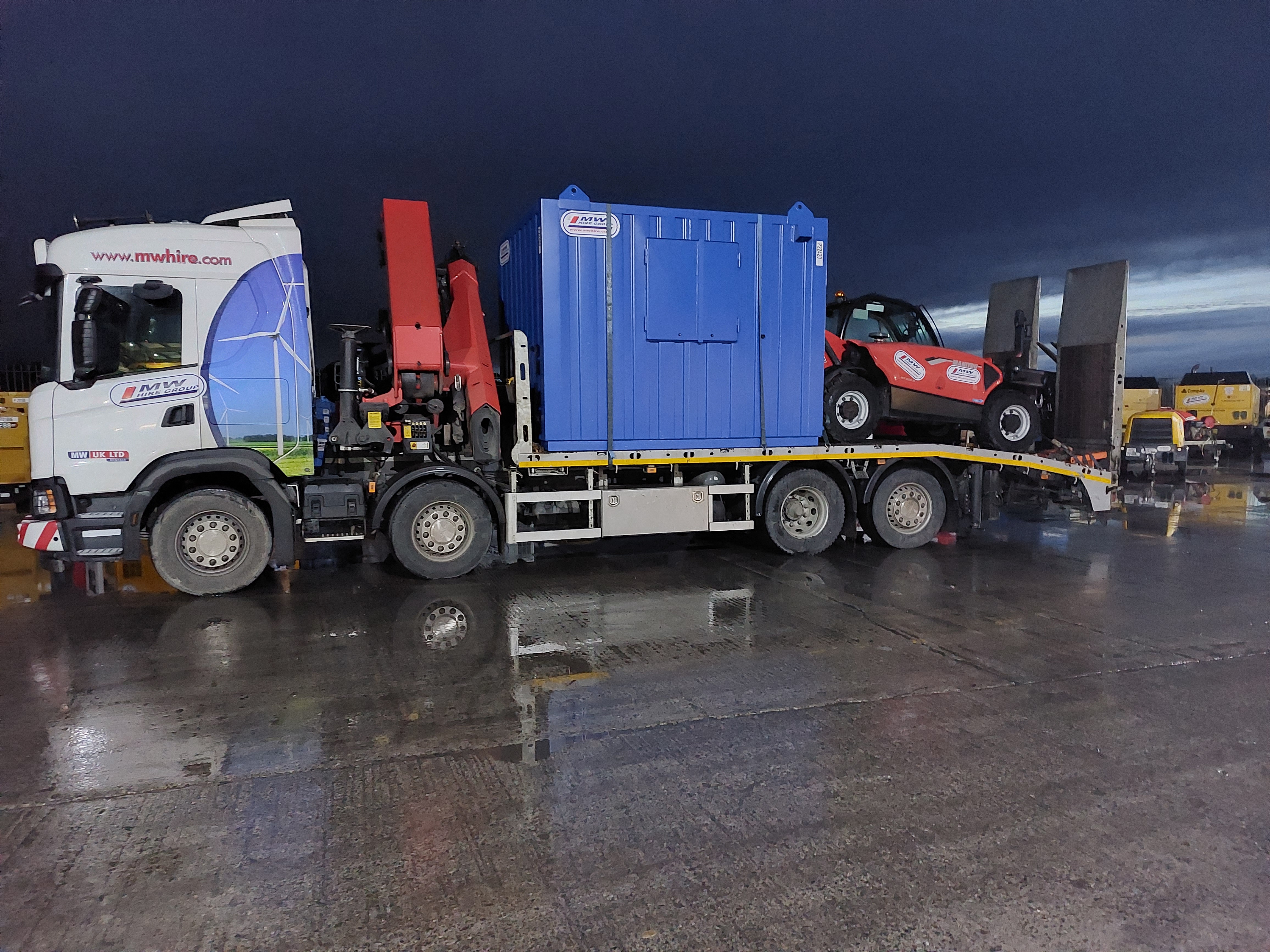 10 ft site office and a Manitou MT625 Telehandler going on Rental Jobs 