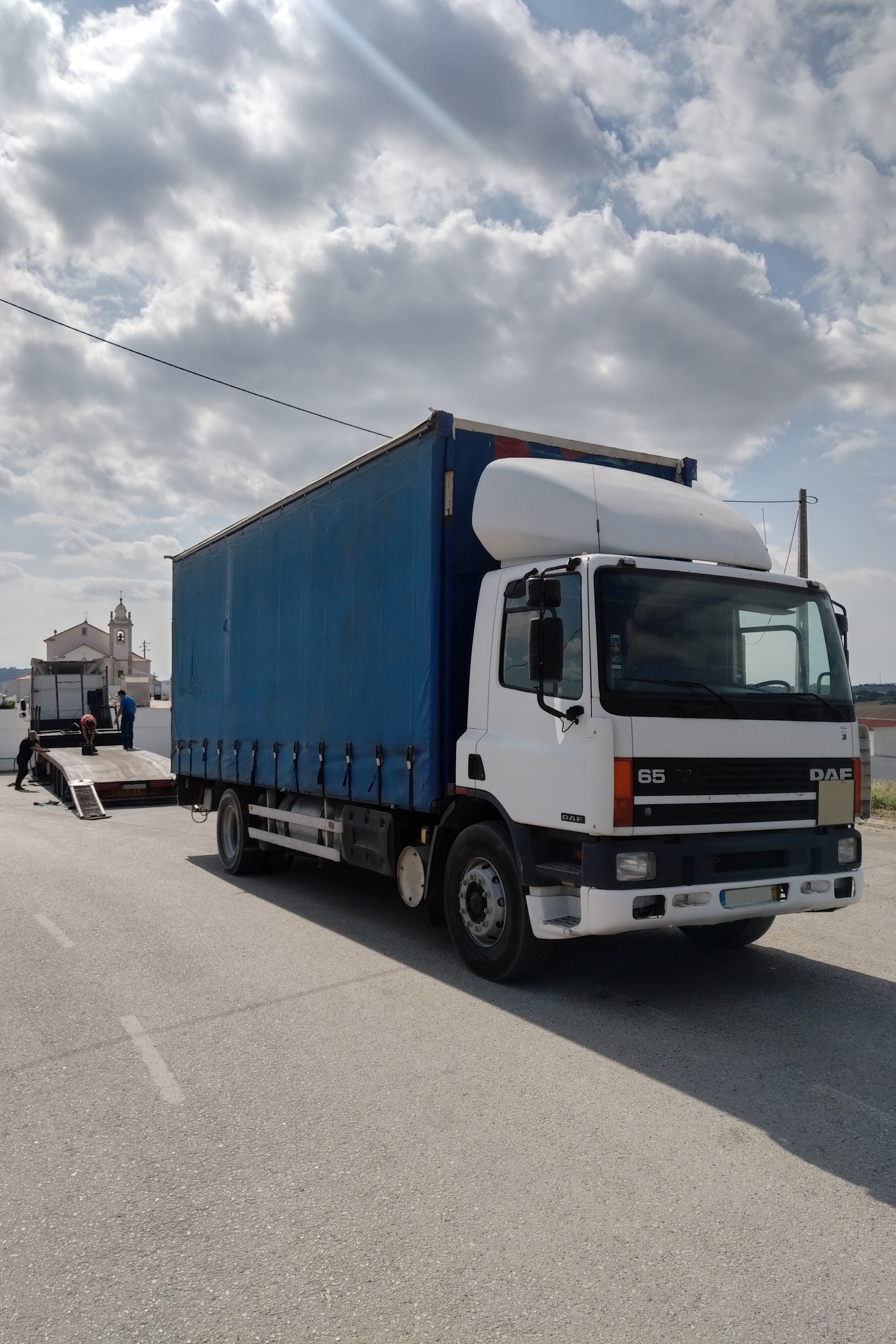 Transport & delivery to Port. Shipping to Lagos - Nigeria.