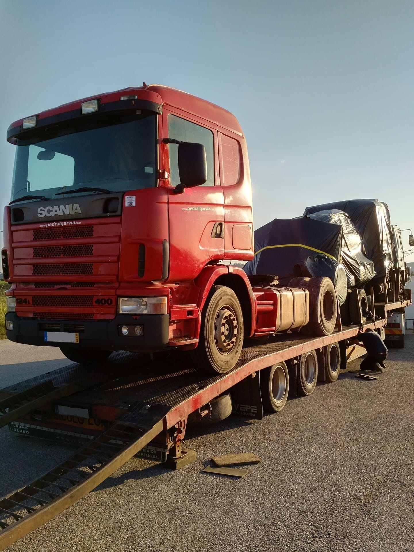 Transport & Delivery to Port.