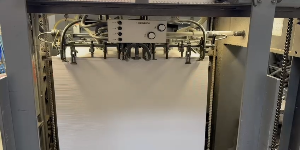 Play video