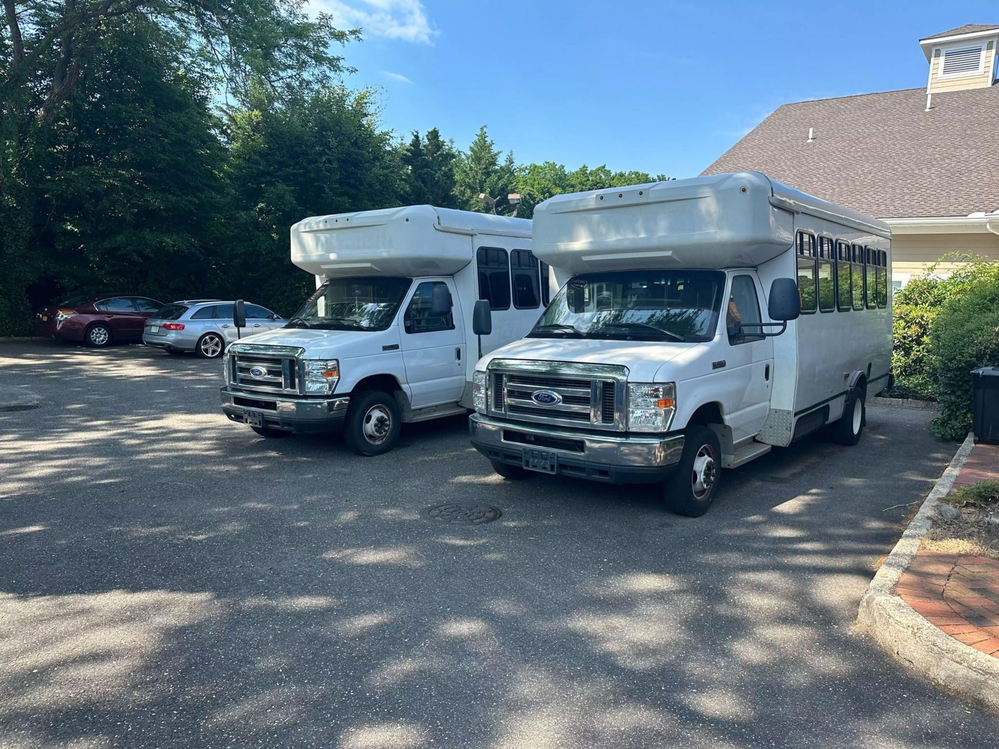 🚐 Start a NEMT, Veterans’, or Mobility Business with Best Buses For Sale: Smart, Meaningful, Profitable