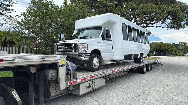 Best Buses: Owner-Operated, Managed for Success