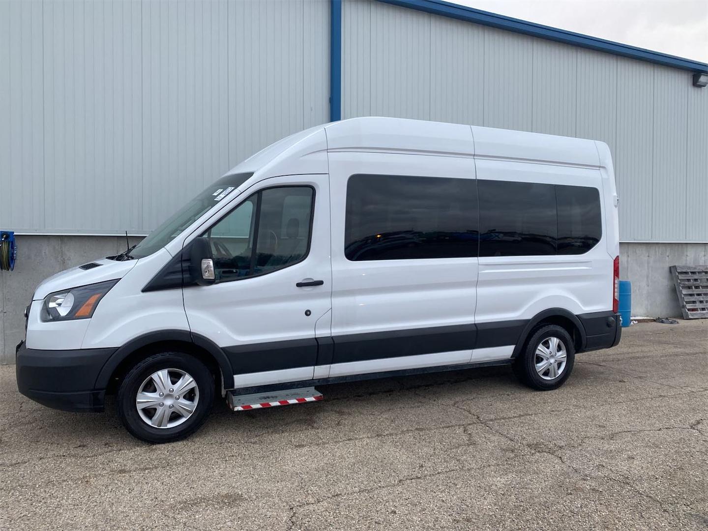 How Nonprofits, Senior Centers, and Municipal Agencies Can Use Section 5310 Funding to Purchase Reliable Shuttle & Wheelchair Buses