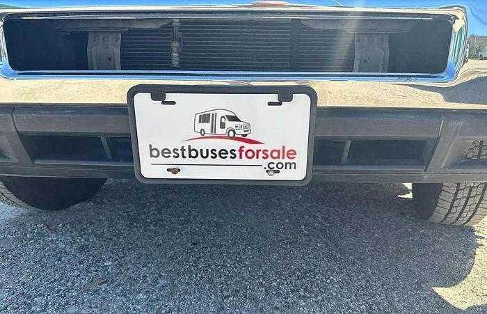 Best Buses for Sale – Your Nationwide Source for Quality Reconditioned Shuttle Buses & Fleet Vehicles