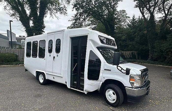 Why Buy A Reconditioned Bus