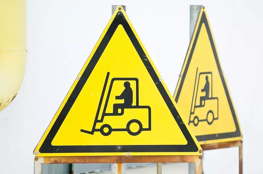 3 Reasons Why You Should Recycle Your Forklift