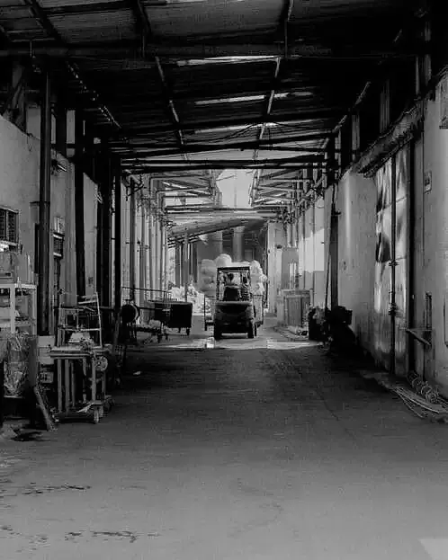 How to Improve Warehouse Layout for Optimal Forklift Operation