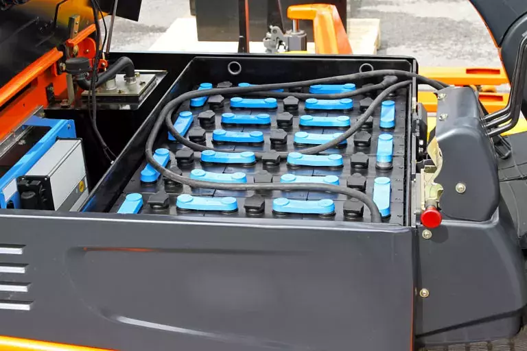 How to Properly Care for Your Forklift’s Battery