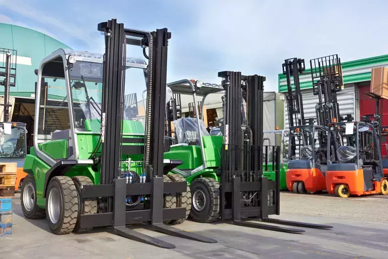 7 Different Types of Forklifts and What They Are Used For