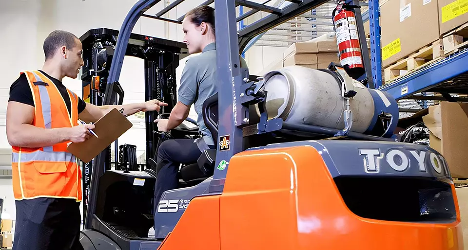 Forklift-Operator-Training960.webp