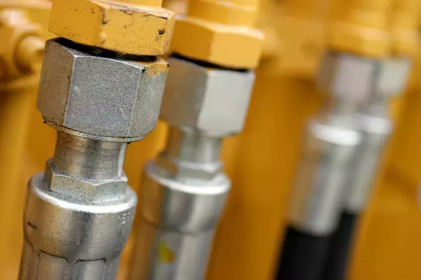 Keeping Forklift Hydraulics Running Smoothly