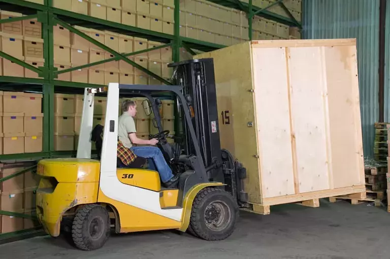 3 Types of Forklifts Optimal for Heavy Lifting Tasks