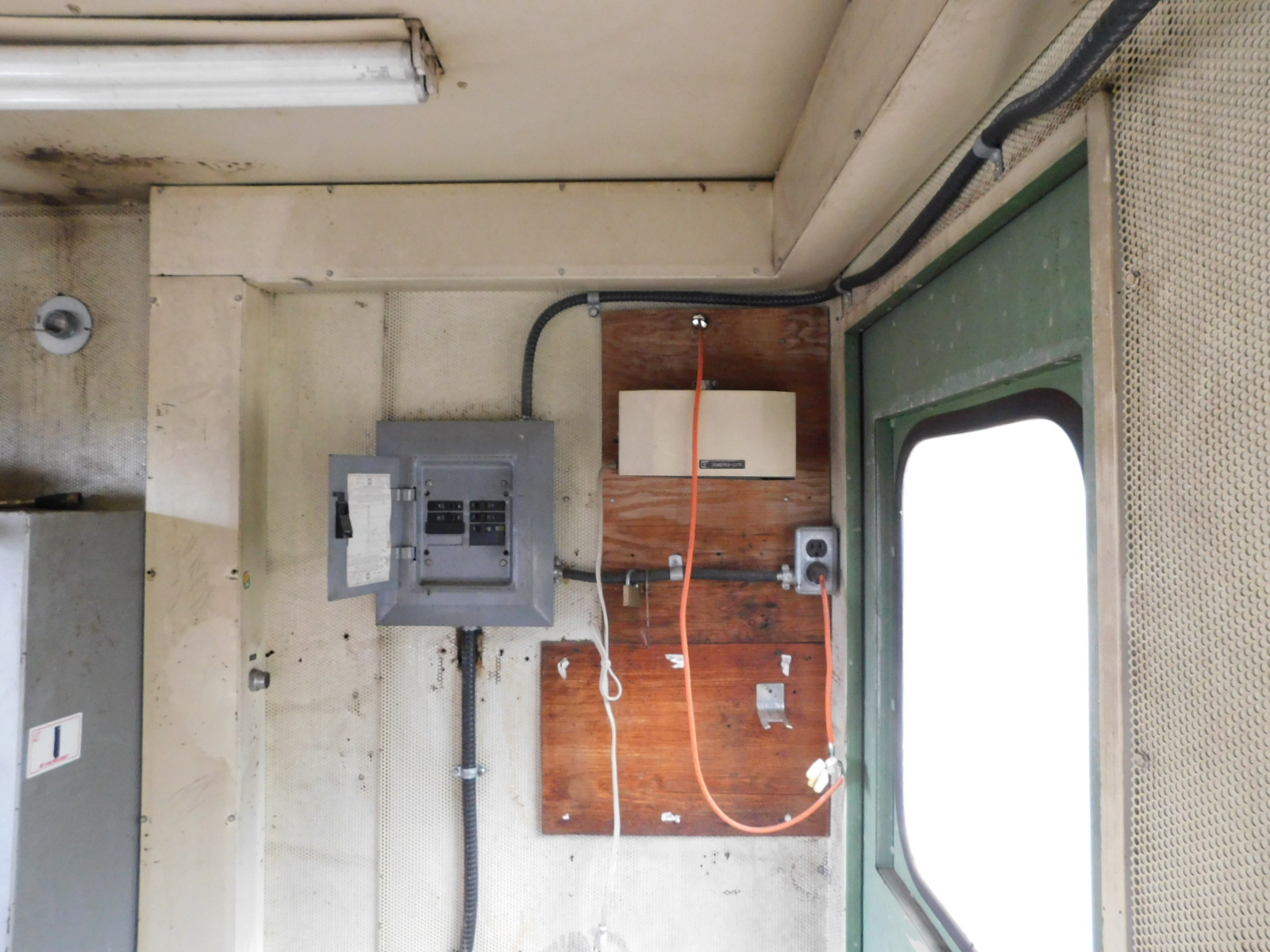 PAST Auction- Pole Peeling Mill, Log Lathe & Sawmill 