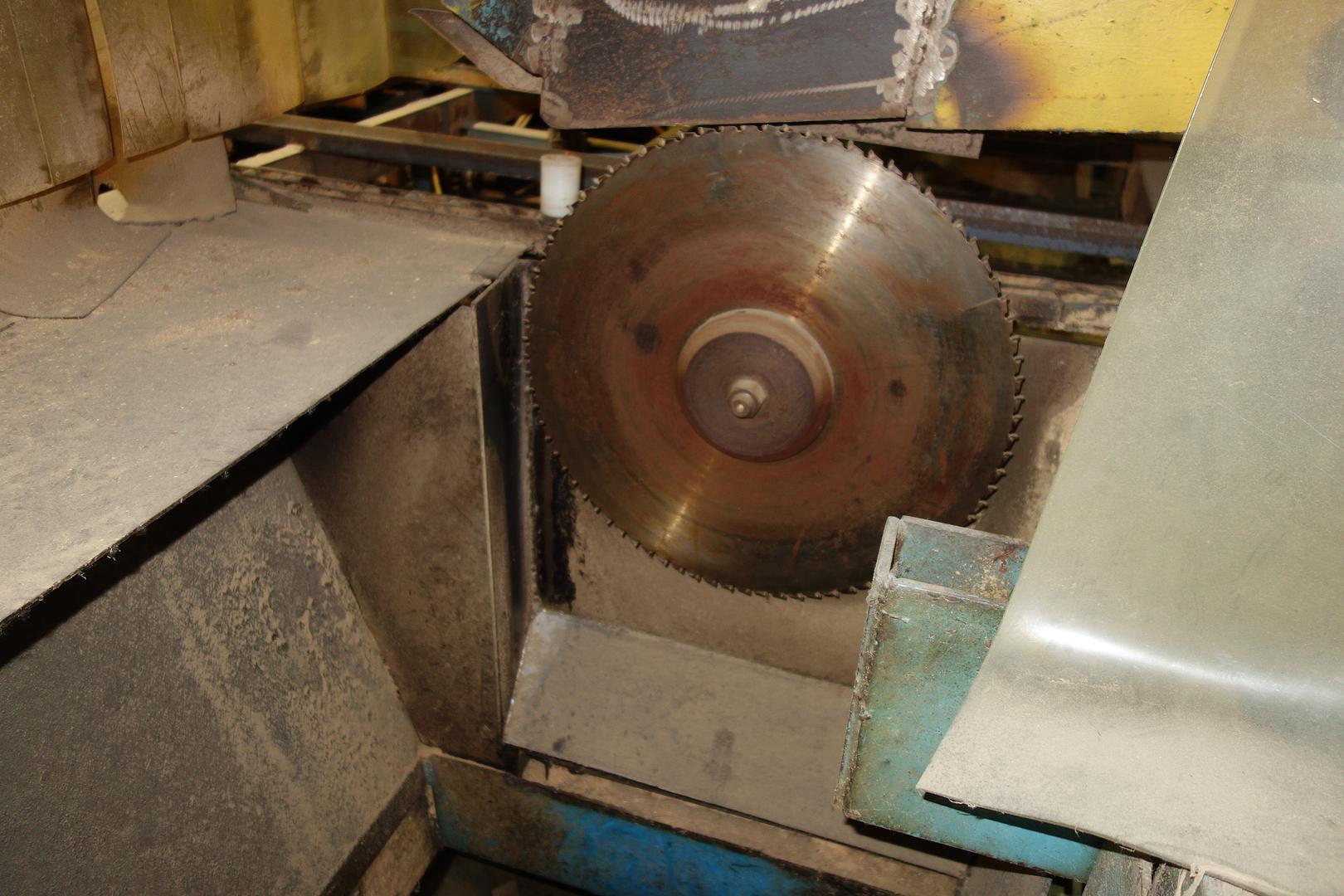 PAST ONLINE SAWMILL AUCTION- WESTERN INTERIOR FIBRE INC. 