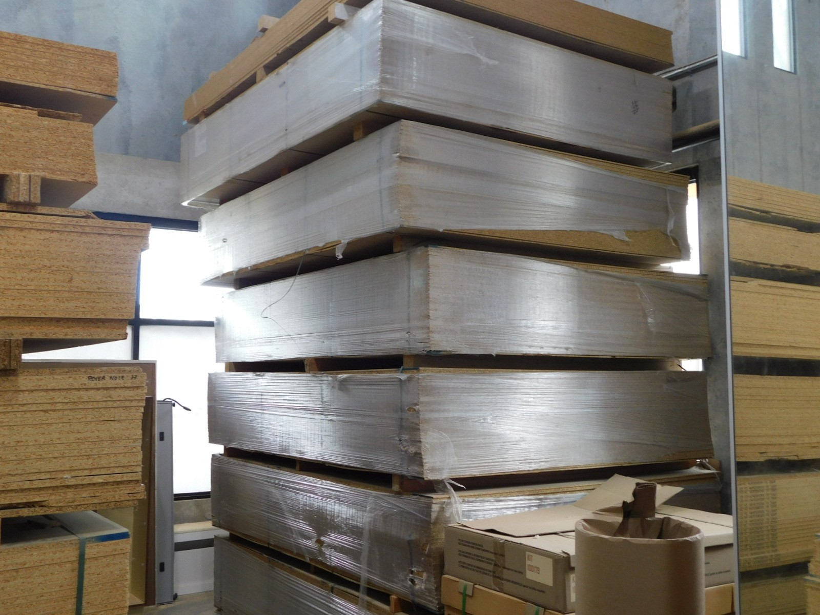 Online Auction- Alba Industries Inc. 