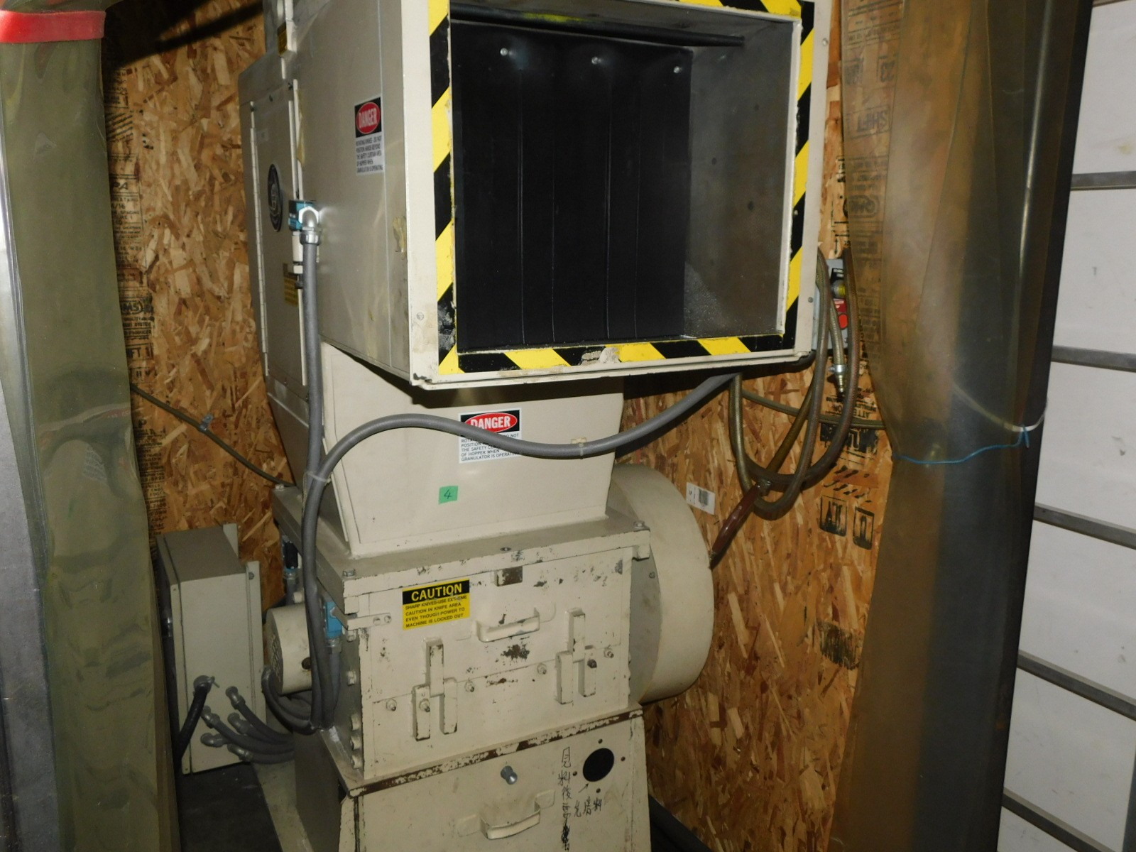 Past Auction- Formerly Arcam Plastic Tools & Dies