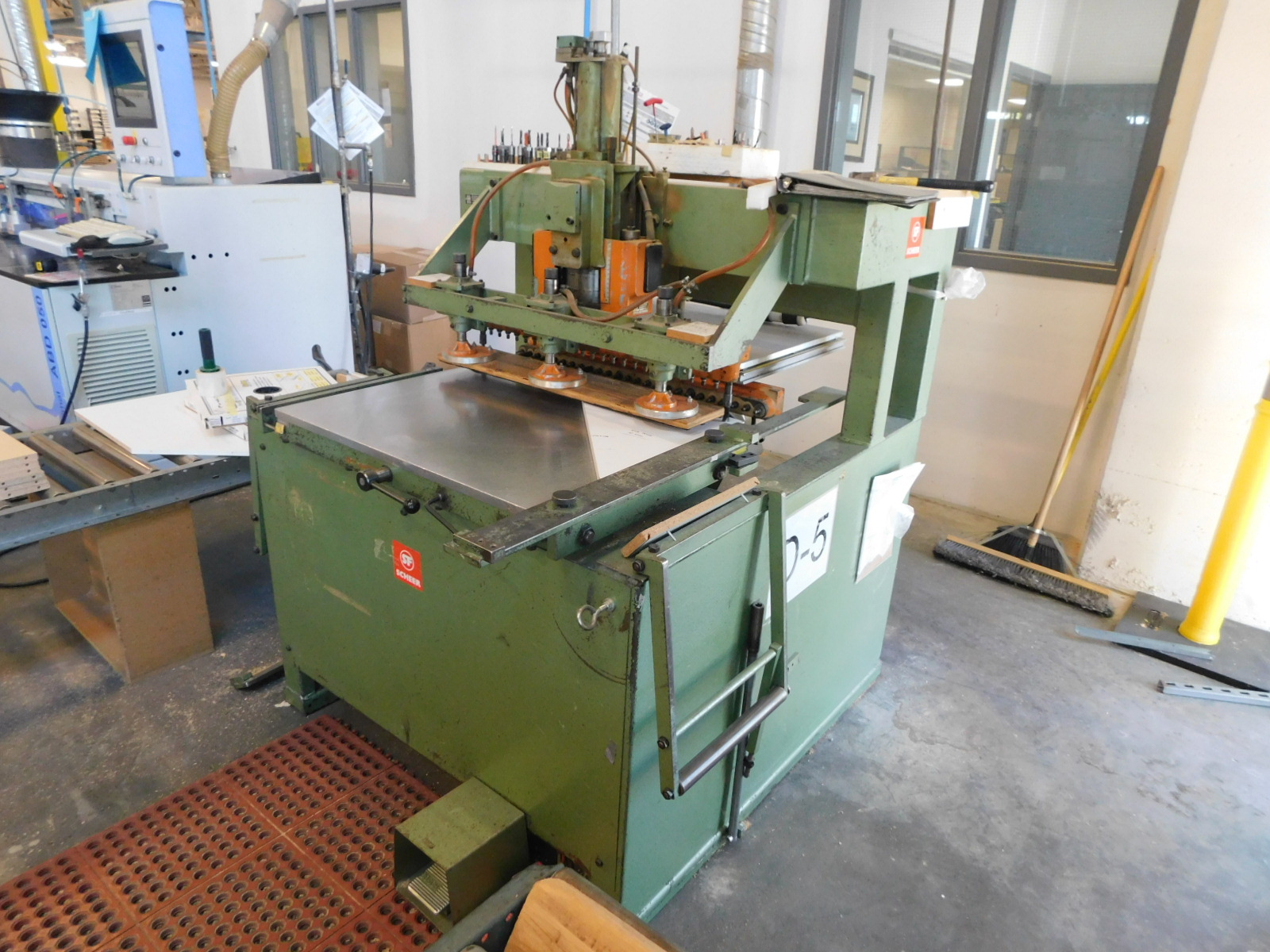 PAST Auction- Euro-Rite Cabinets 