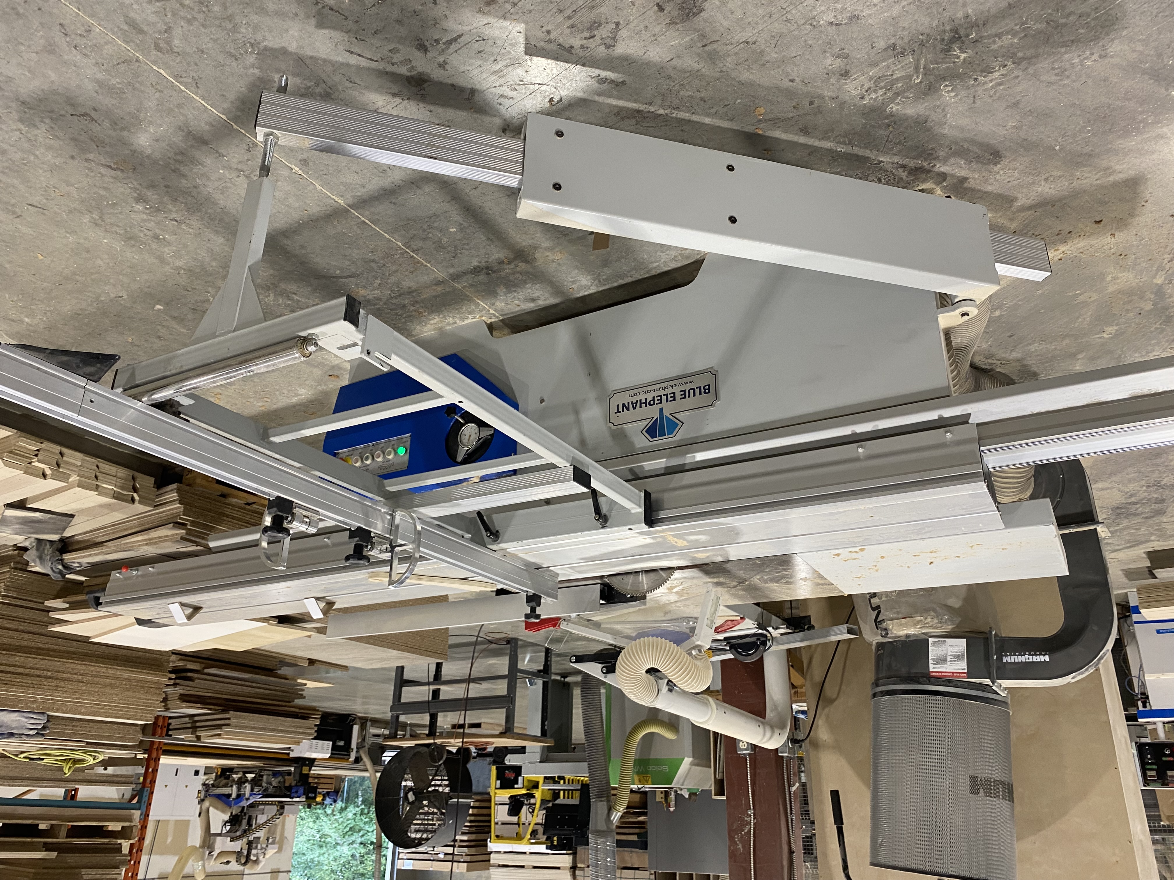 PAST AUCTION- PW MILLWORKS & DESIGN INC.