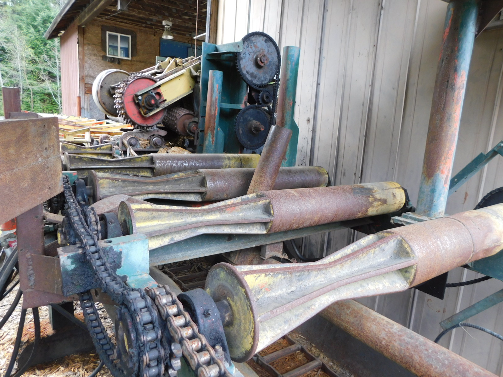 PAST Auction- Pole Peeling Mill, Log Lathe & Sawmill 