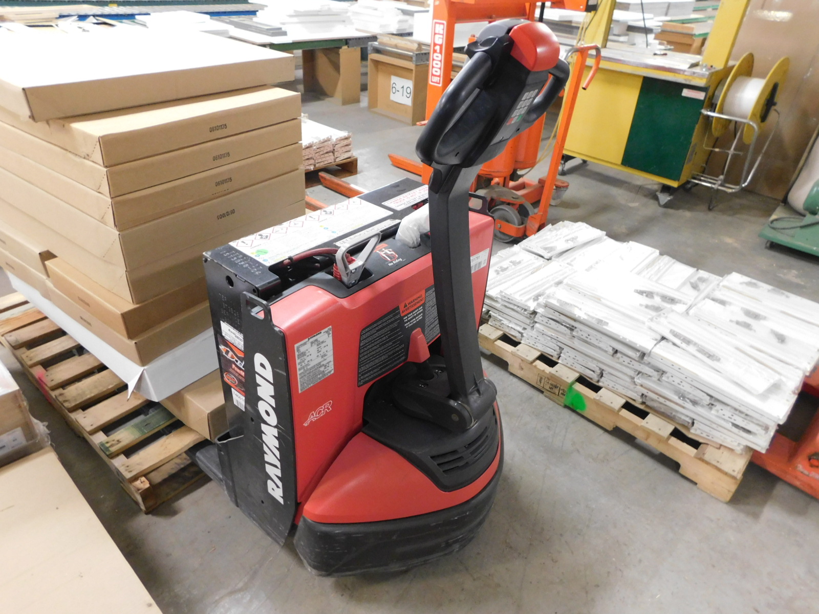 PAST Auction- Euro-Rite Cabinets 