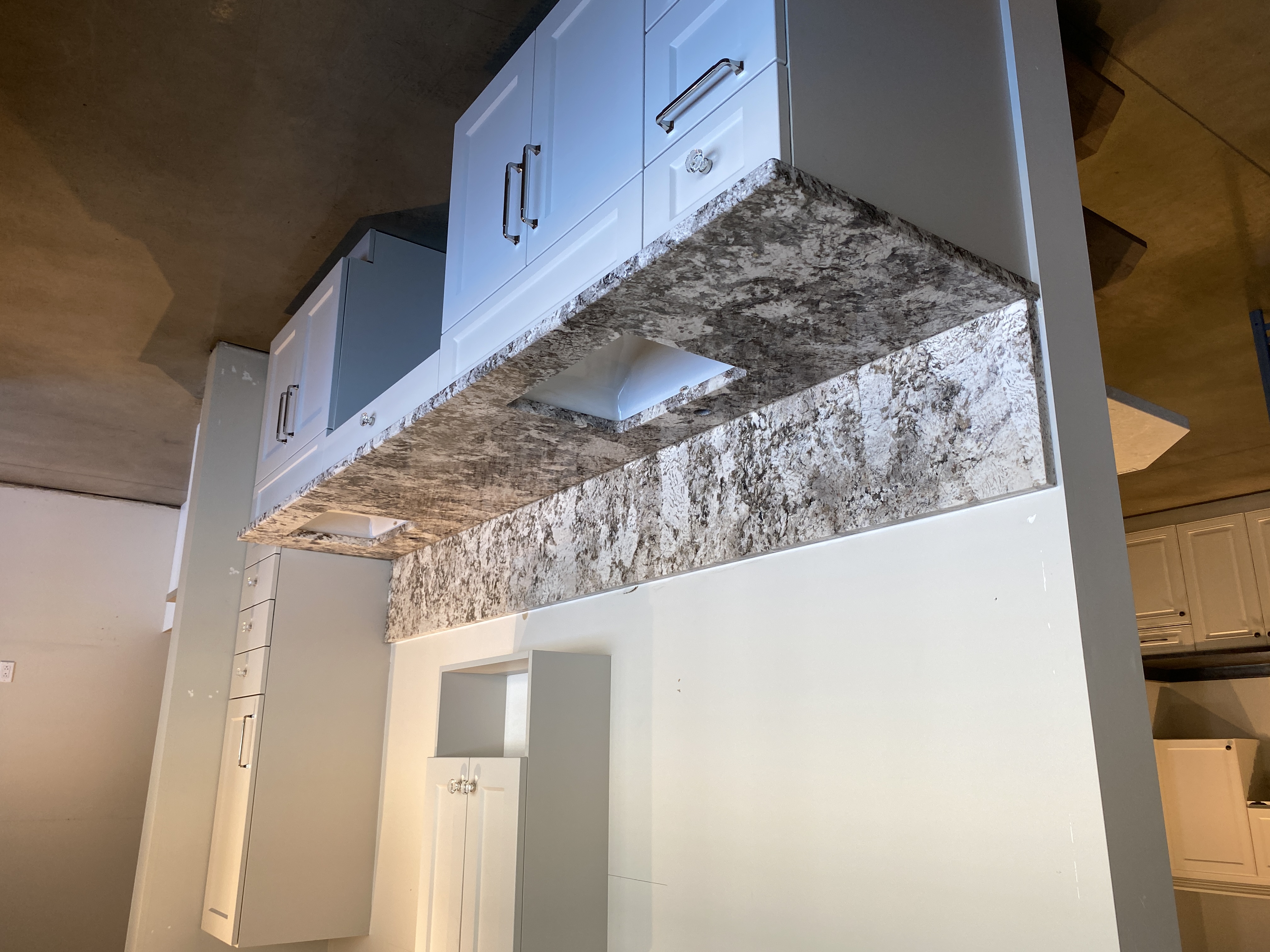 PAST Auction- Euro-Rite Cabinets 