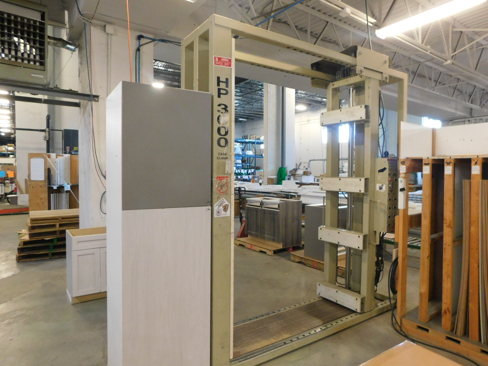 PAST Auction- Euro-Rite Cabinets 