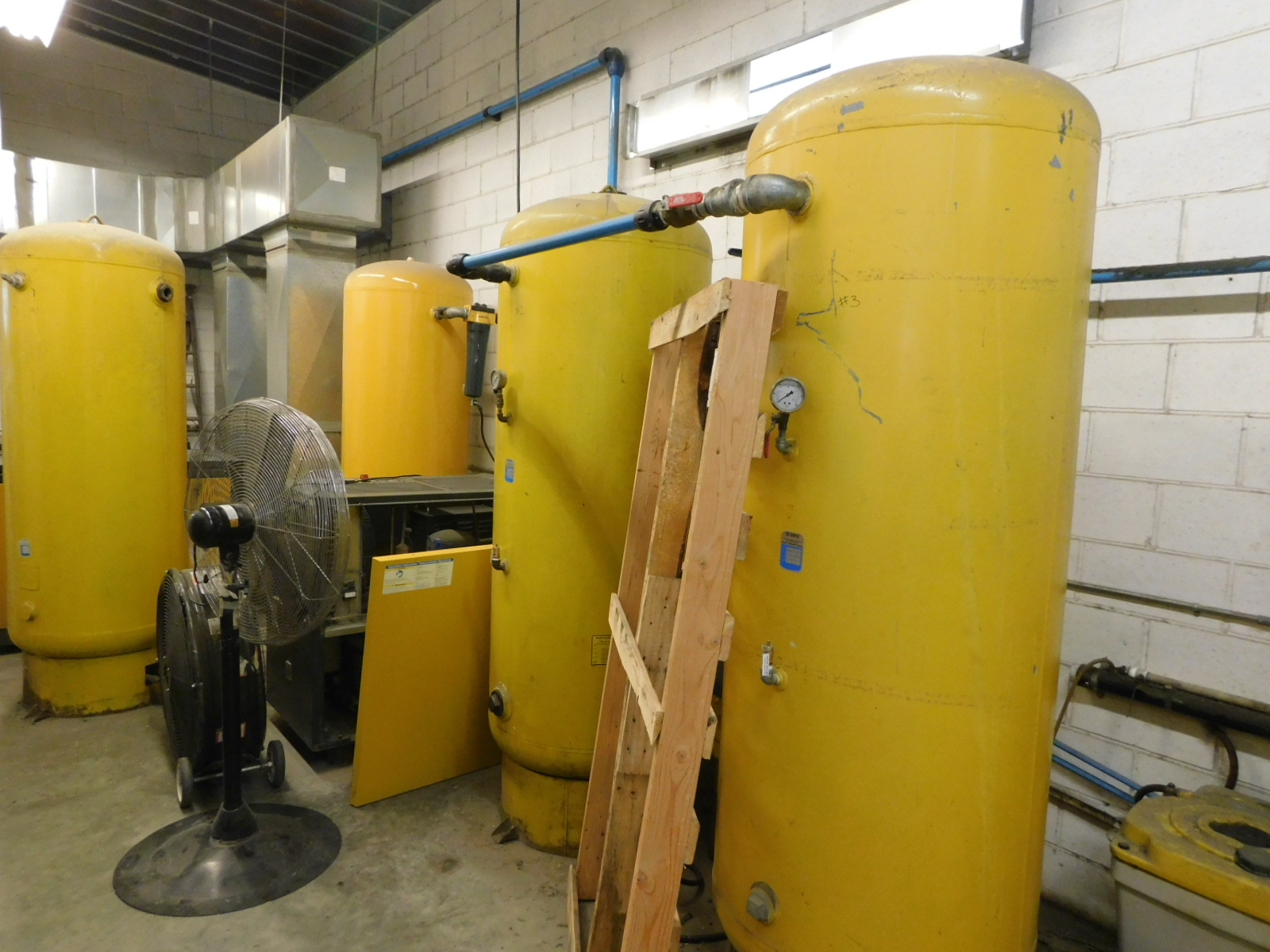 PAST Auction- Euro-Rite Cabinets 