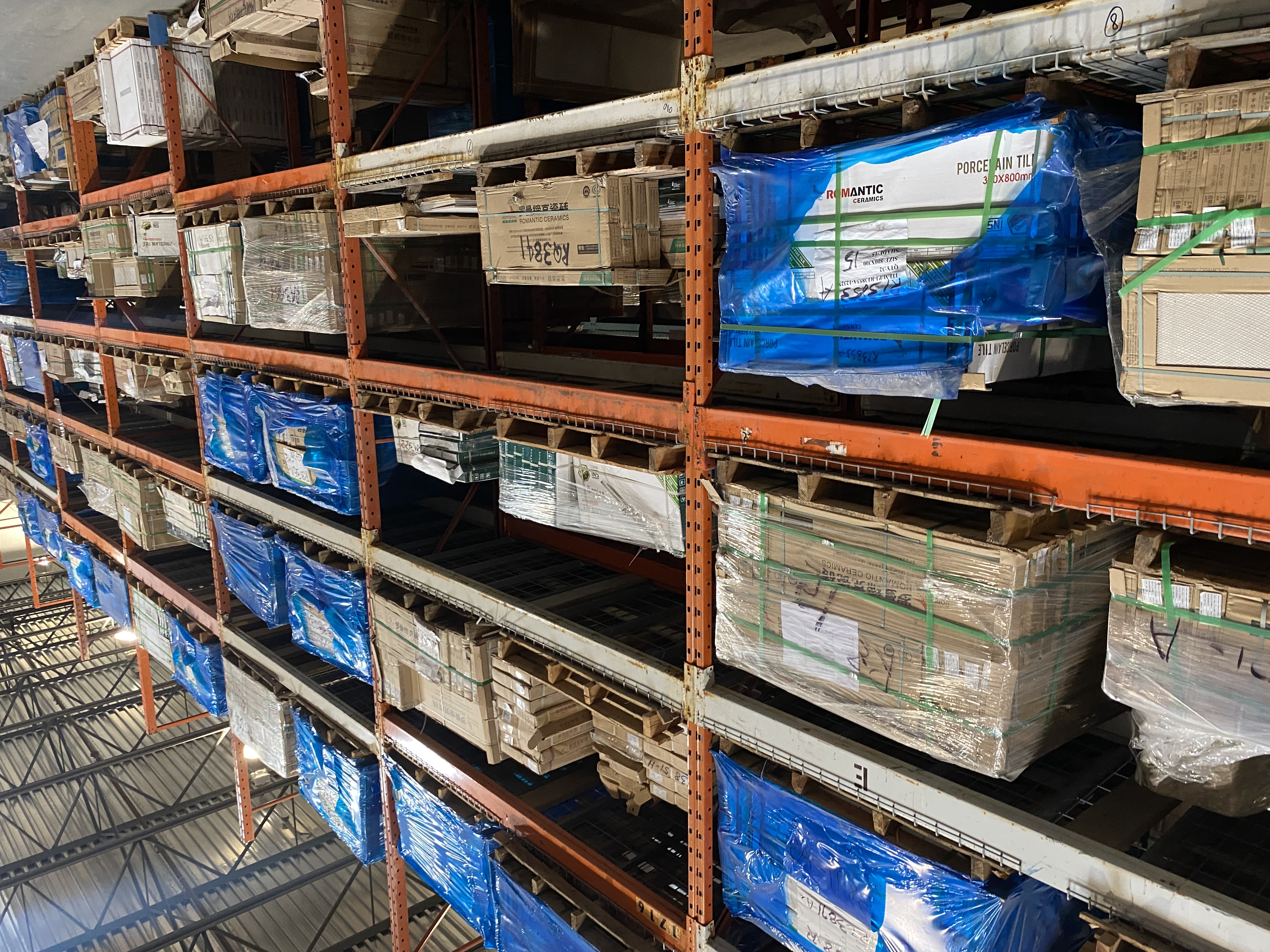 PAST Auction- Major Supplier & Fabricator of Tile & Slabs