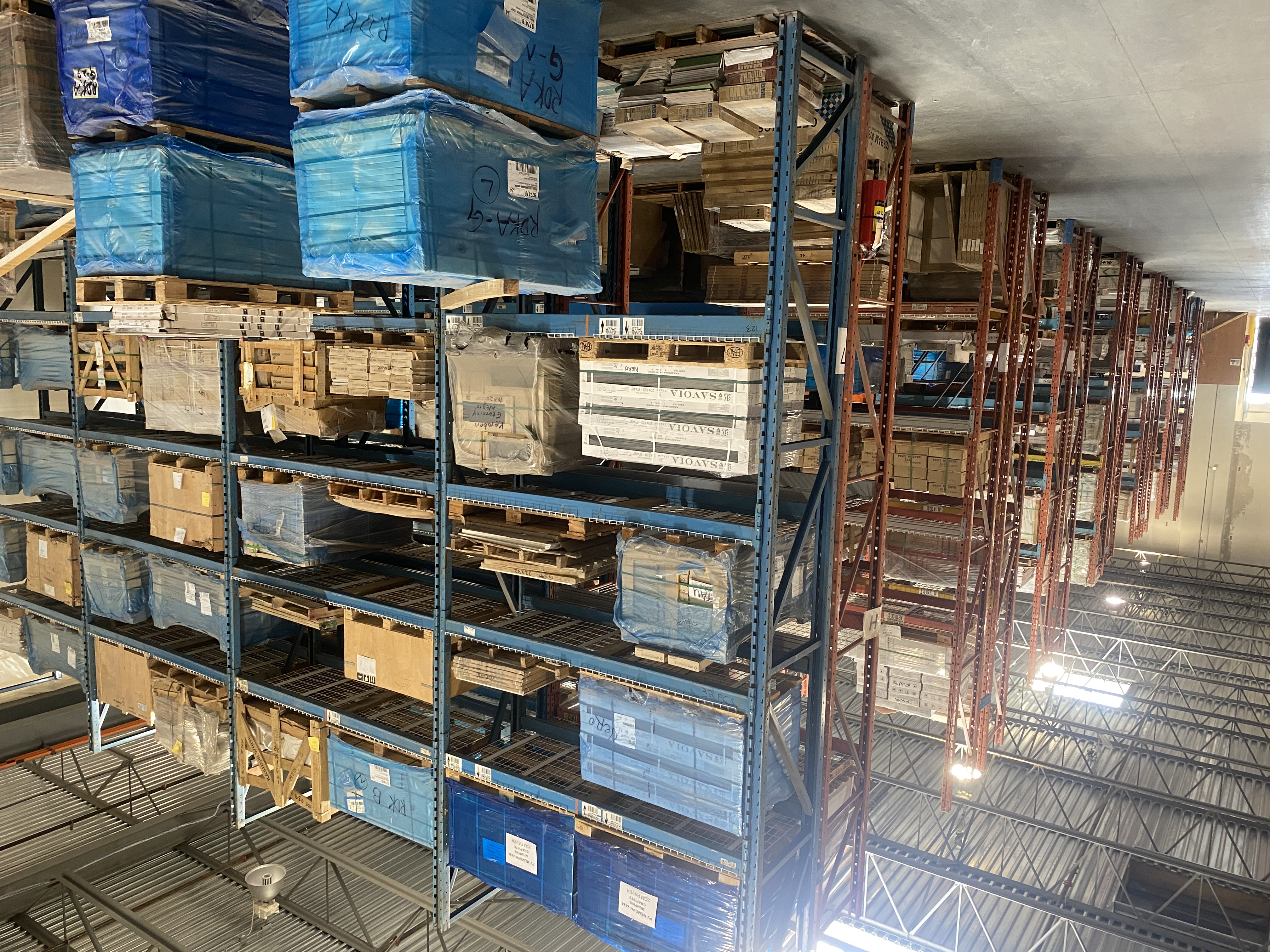 PAST Auction- Major Supplier & Fabricator of Tile & Slabs