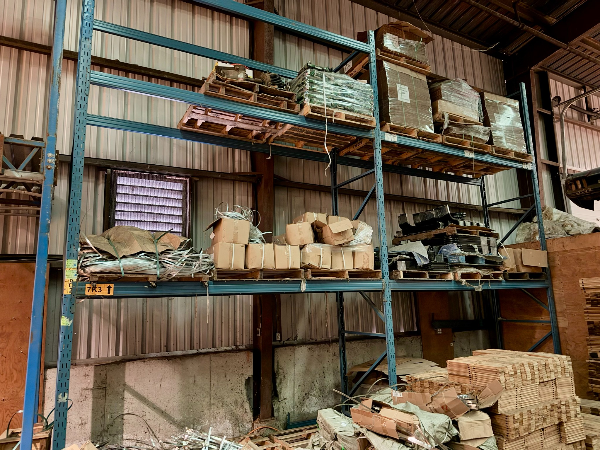 Online Auction - Barrel Planter Manufacturer 