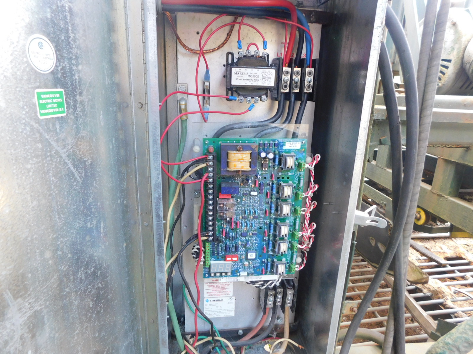 PAST Auction- Pole Peeling Mill, Log Lathe & Sawmill 