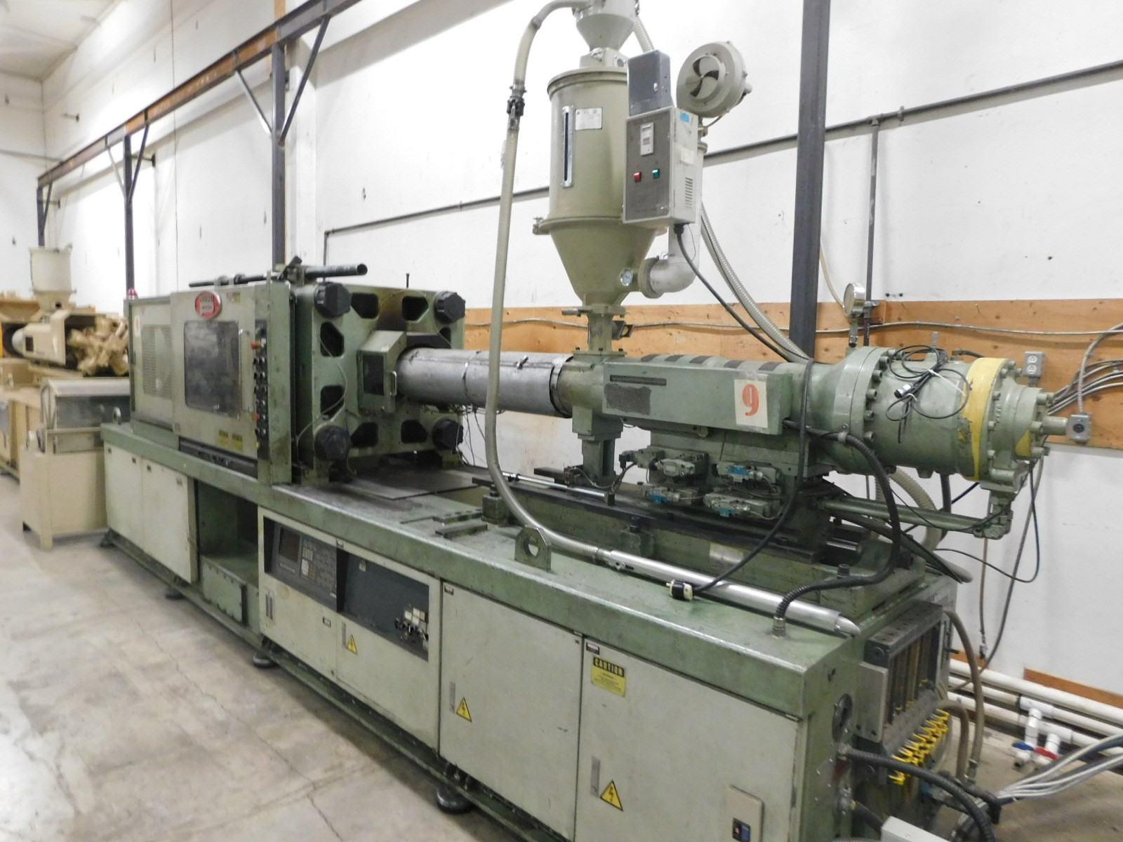 Past Auction- Formerly Arcam Plastic Tools & Dies