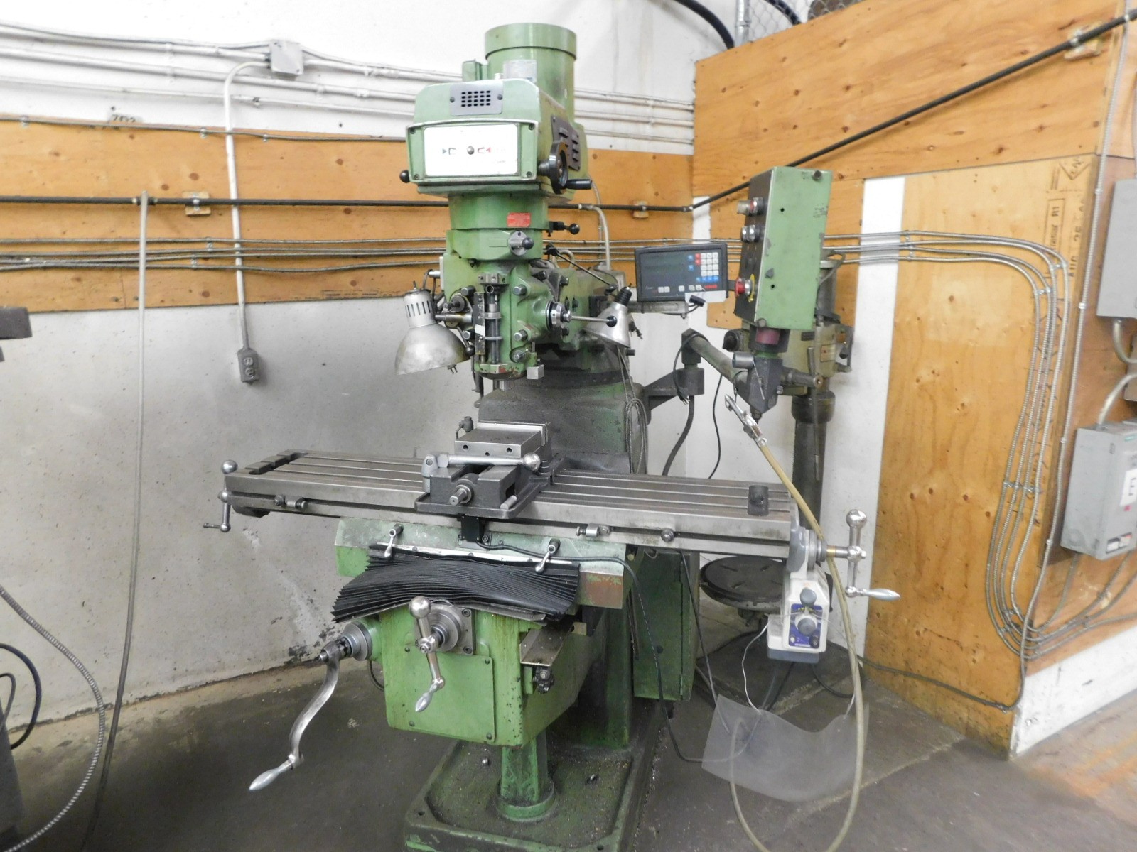 Past Auction- Formerly Arcam Plastic Tools & Dies