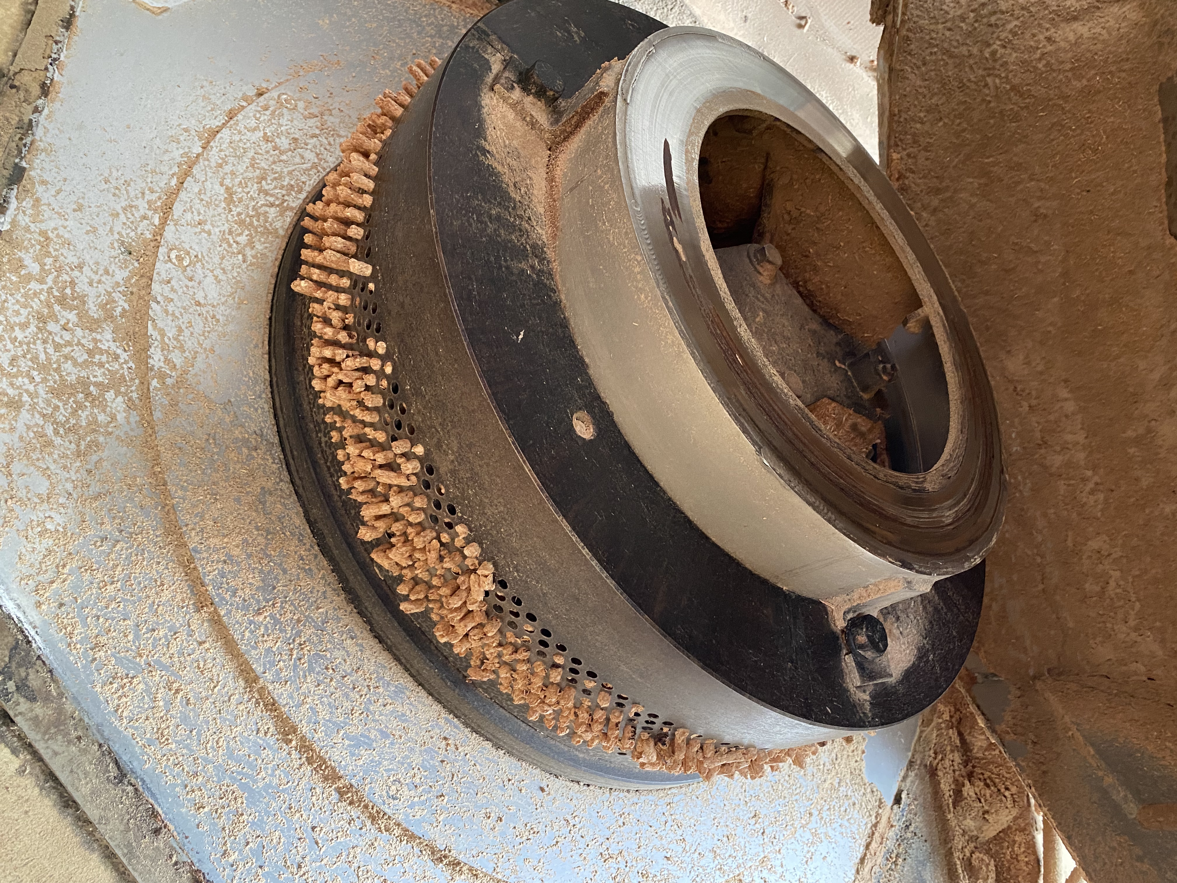 PAST AUCTION- Trout Creek Lumber & Building Systems