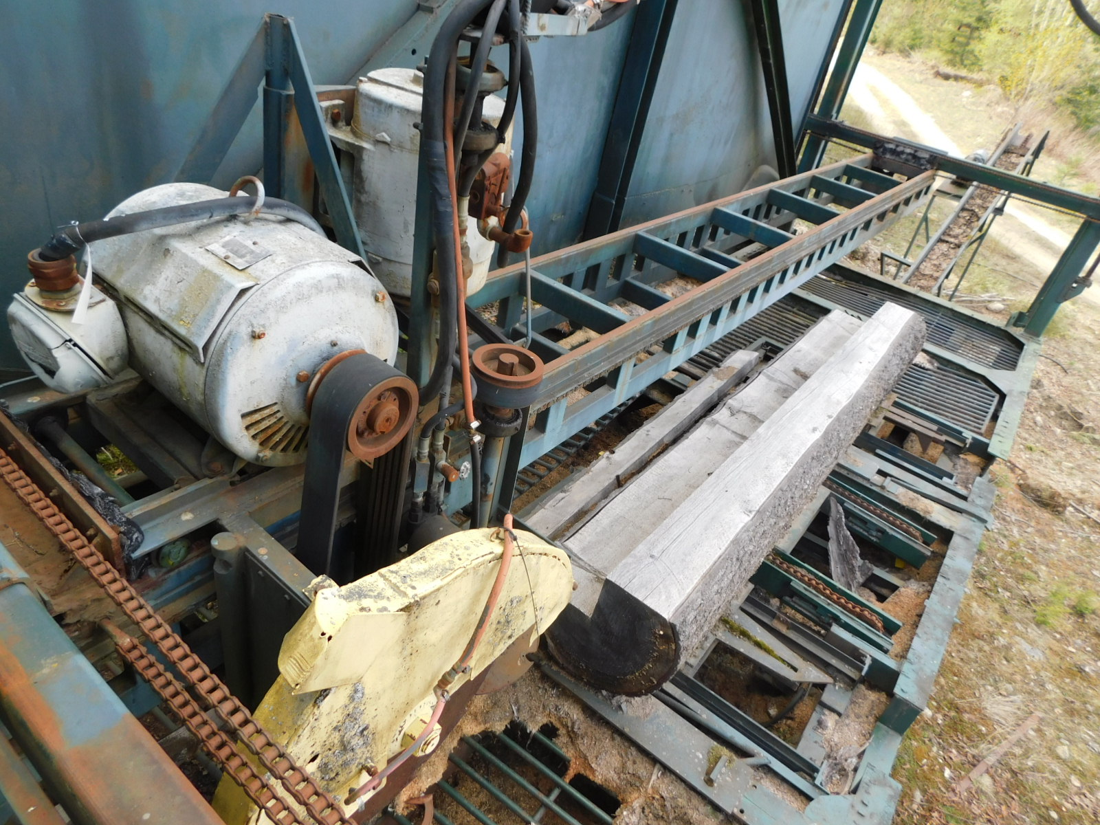 PAST Auction- Pole Peeling Mill, Log Lathe & Sawmill 