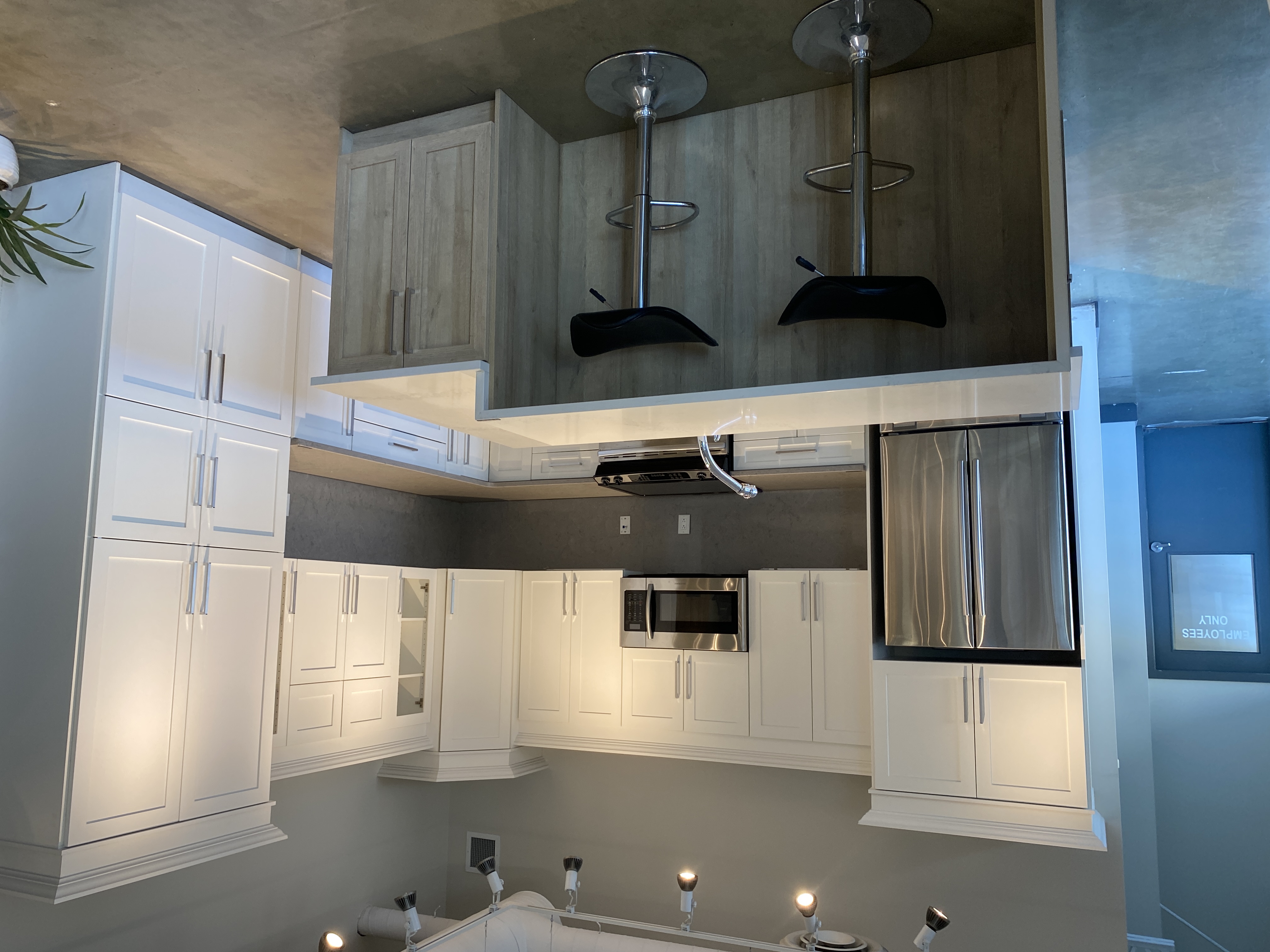 PAST Auction- Euro-Rite Cabinets 