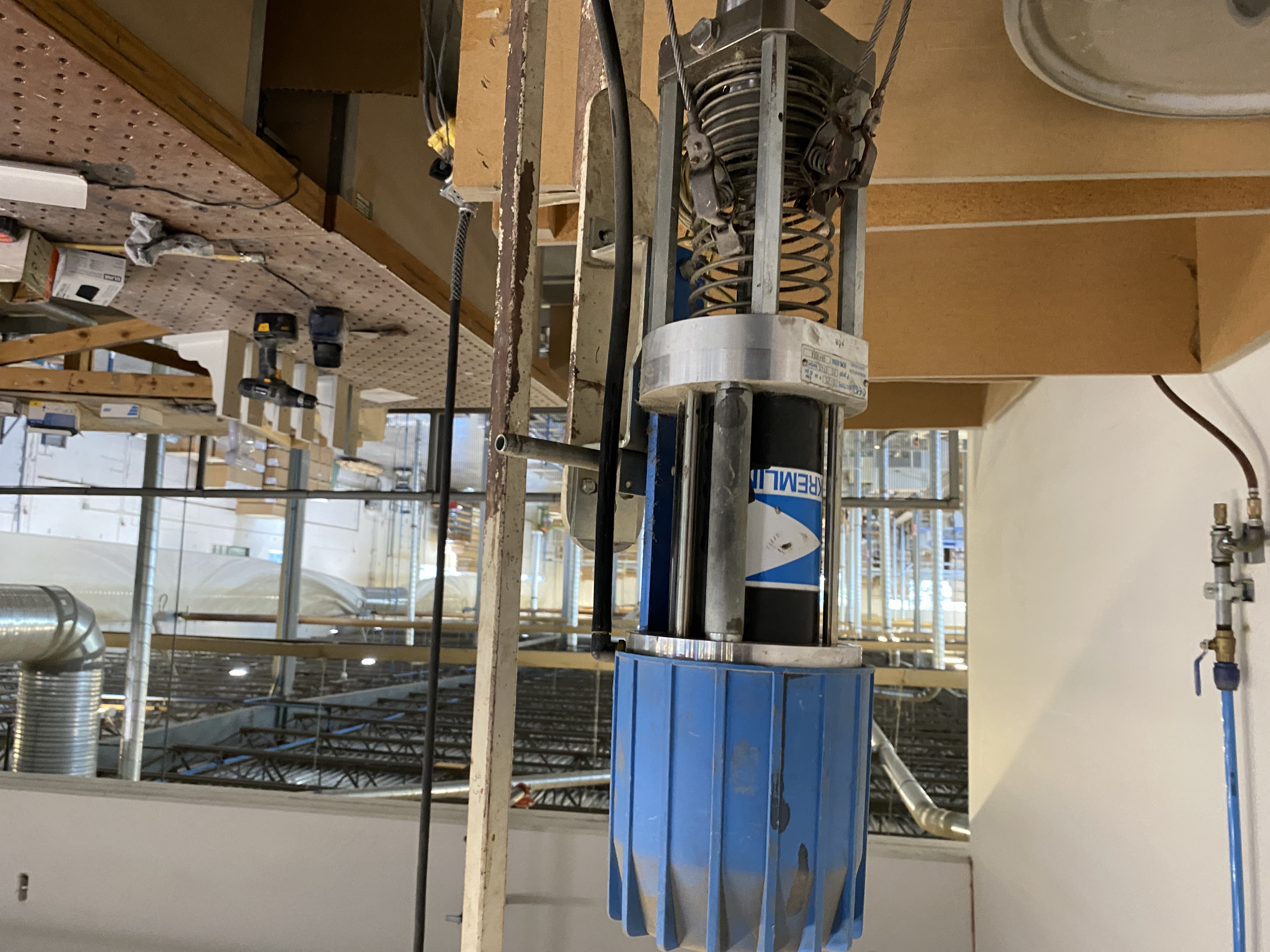 PAST Auction- Euro-Rite Cabinets 