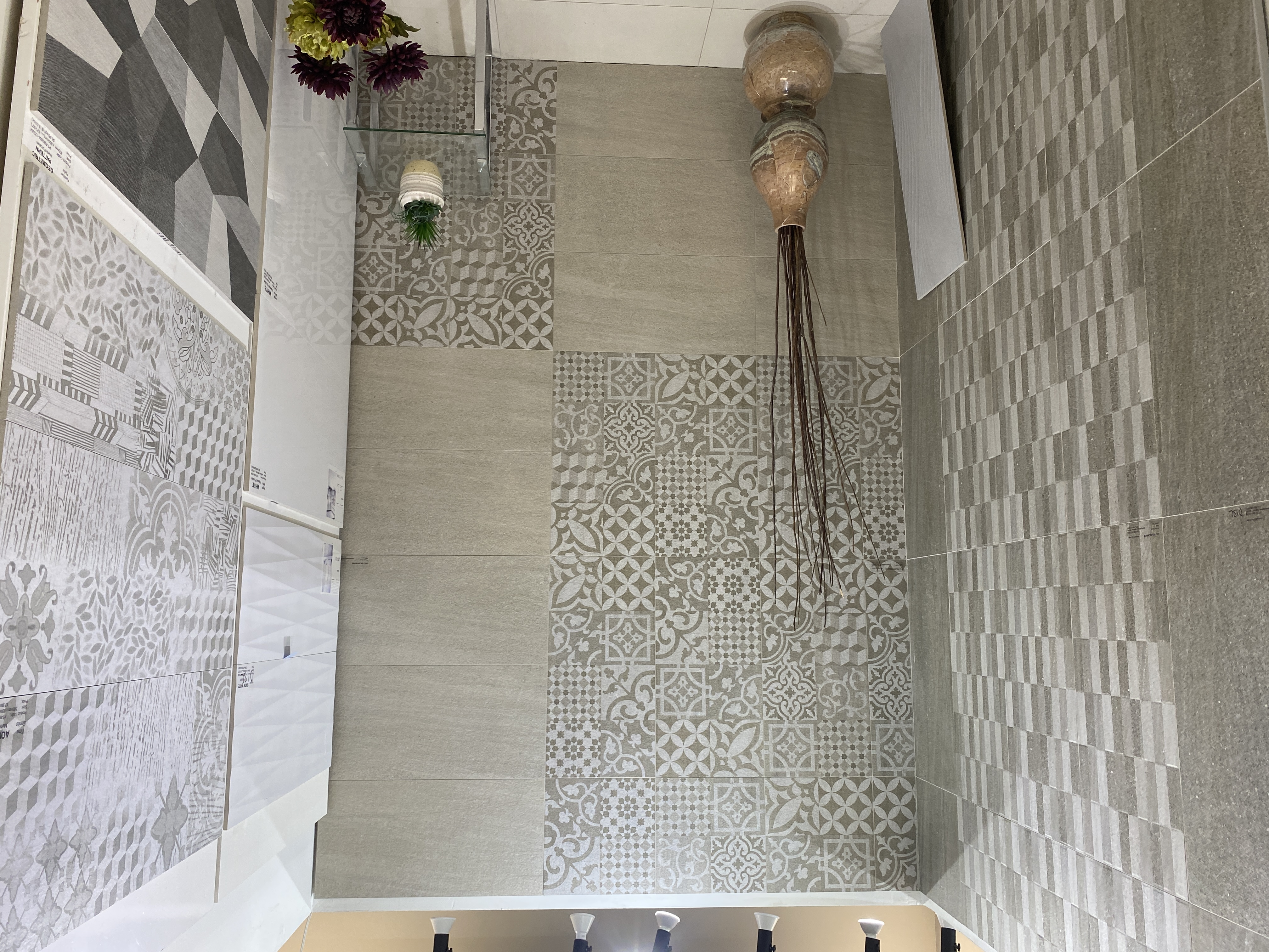 PAST Auction- Major Supplier & Fabricator of Tile & Slabs