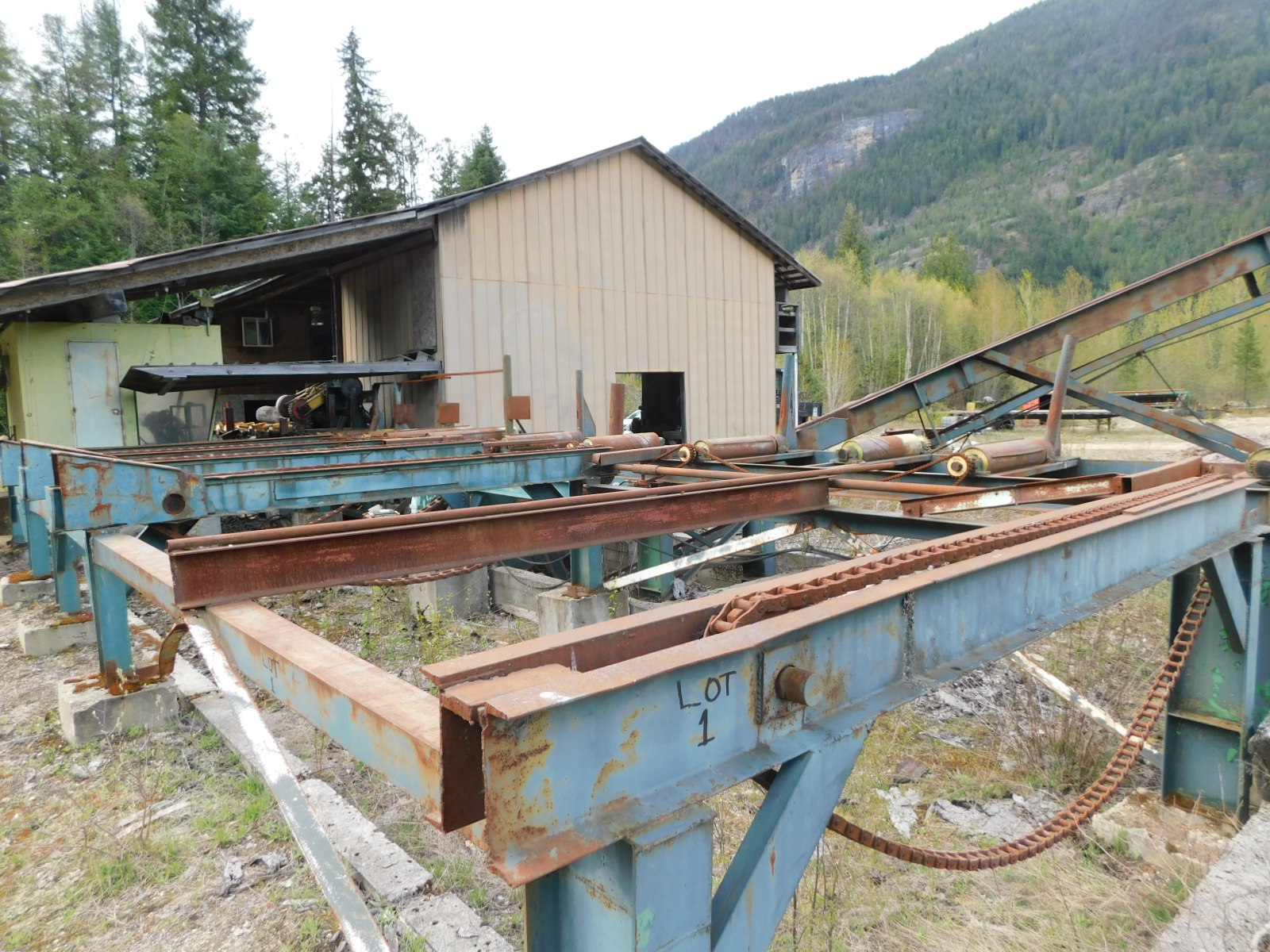 PAST Auction- Pole Peeling Mill, Log Lathe & Sawmill 
