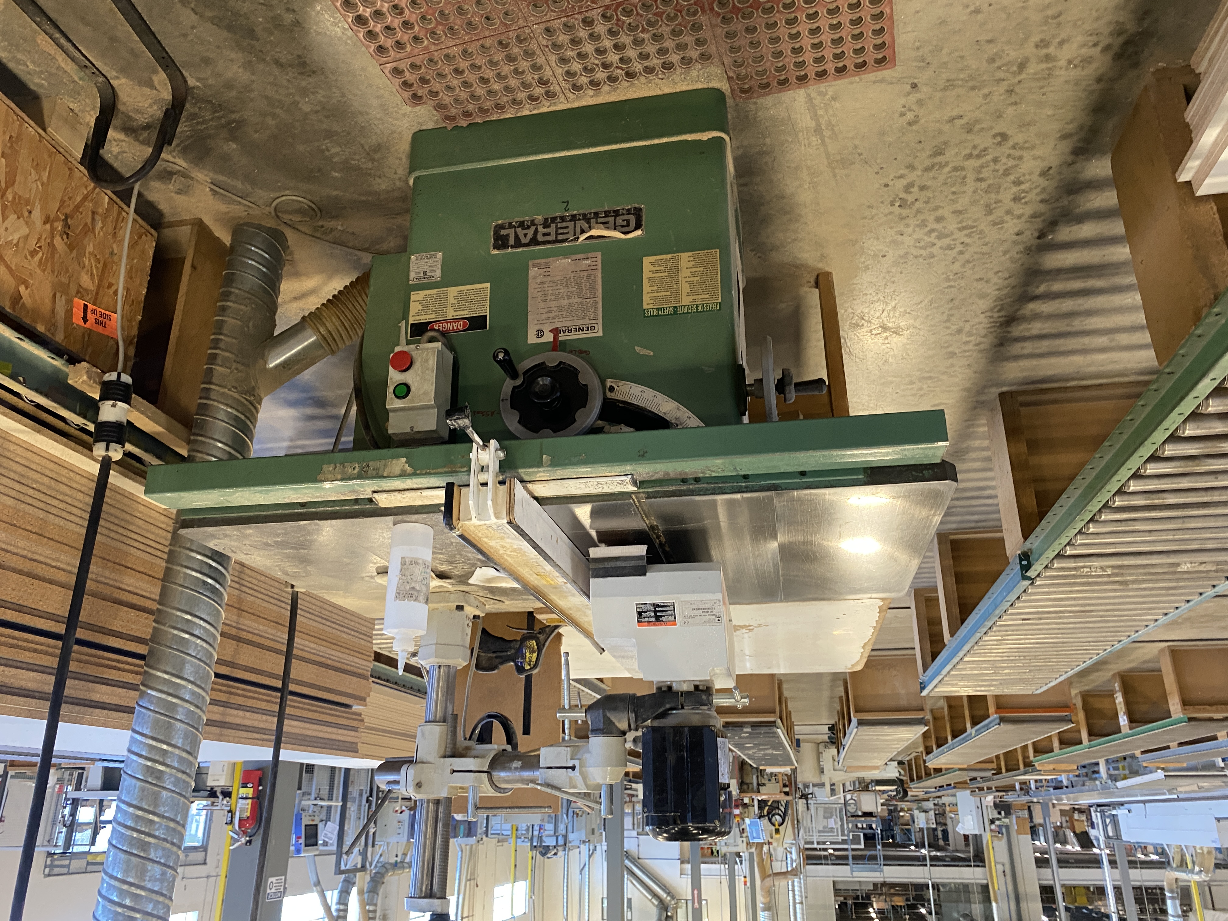 PAST Auction- Euro-Rite Cabinets 