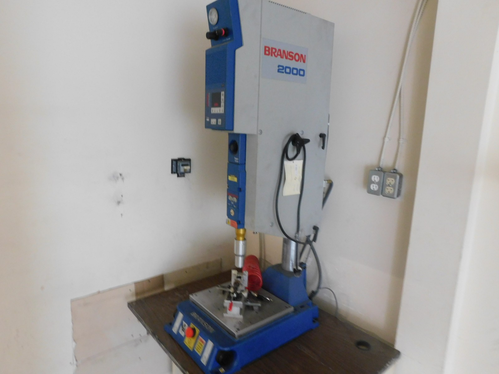 Past Auction- Formerly Arcam Plastic Tools & Dies