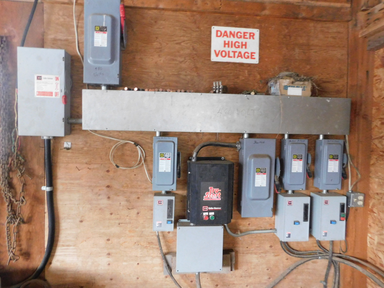 PAST Auction- Pole Peeling Mill, Log Lathe & Sawmill 