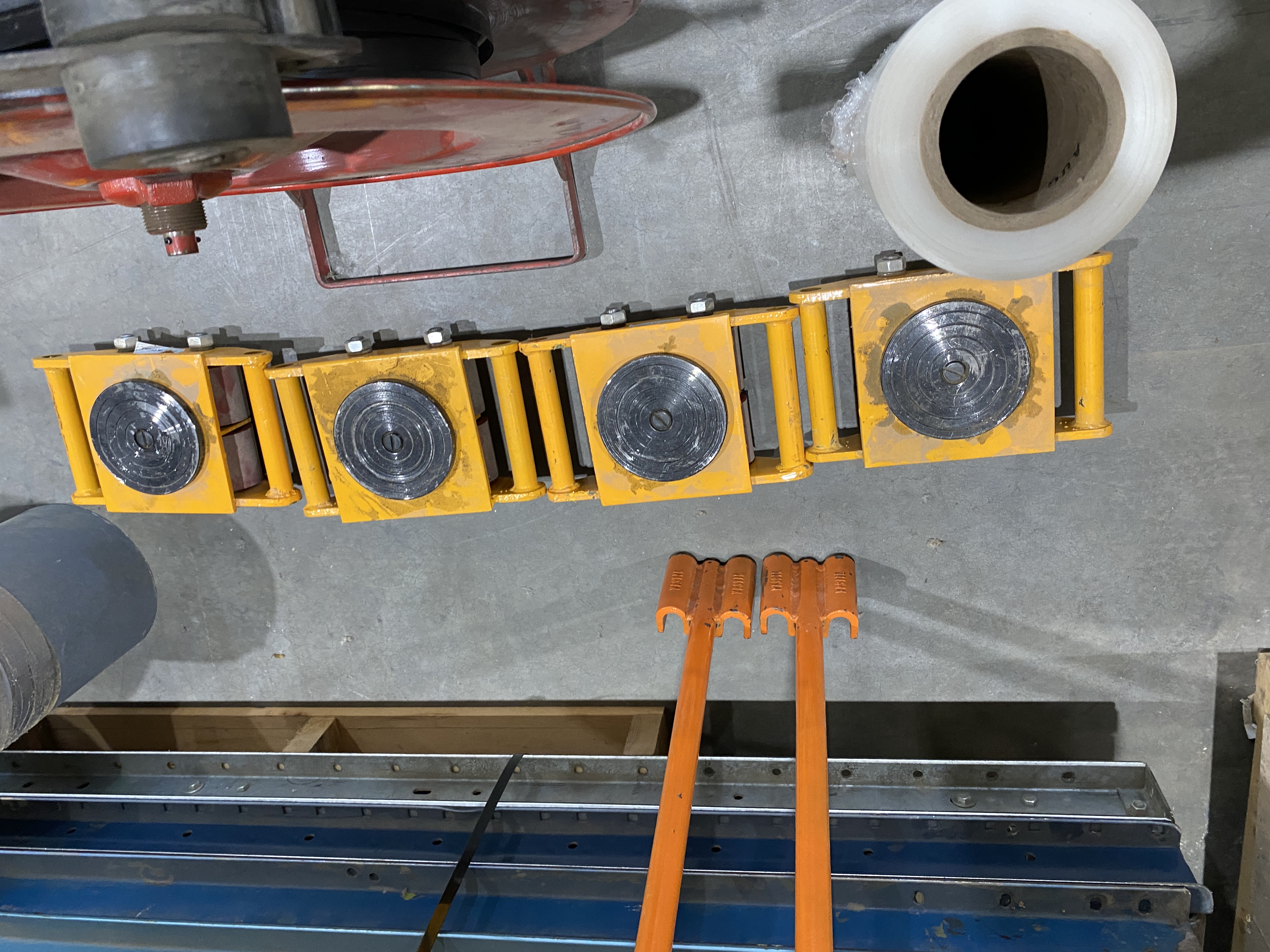 PAST Auction- Euro-Rite Cabinets 