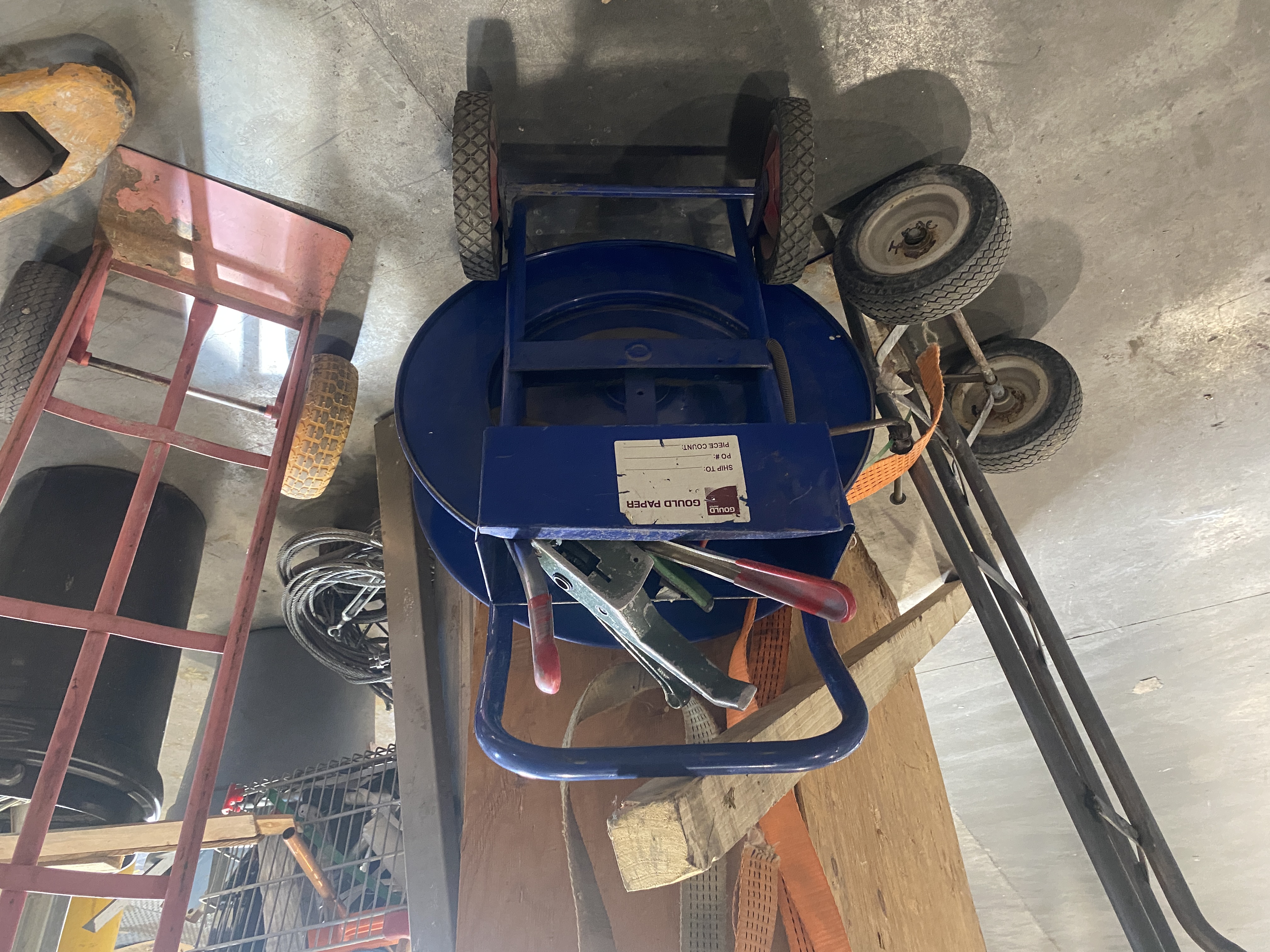 PAST Auction- Major Supplier & Fabricator of Tile & Slabs