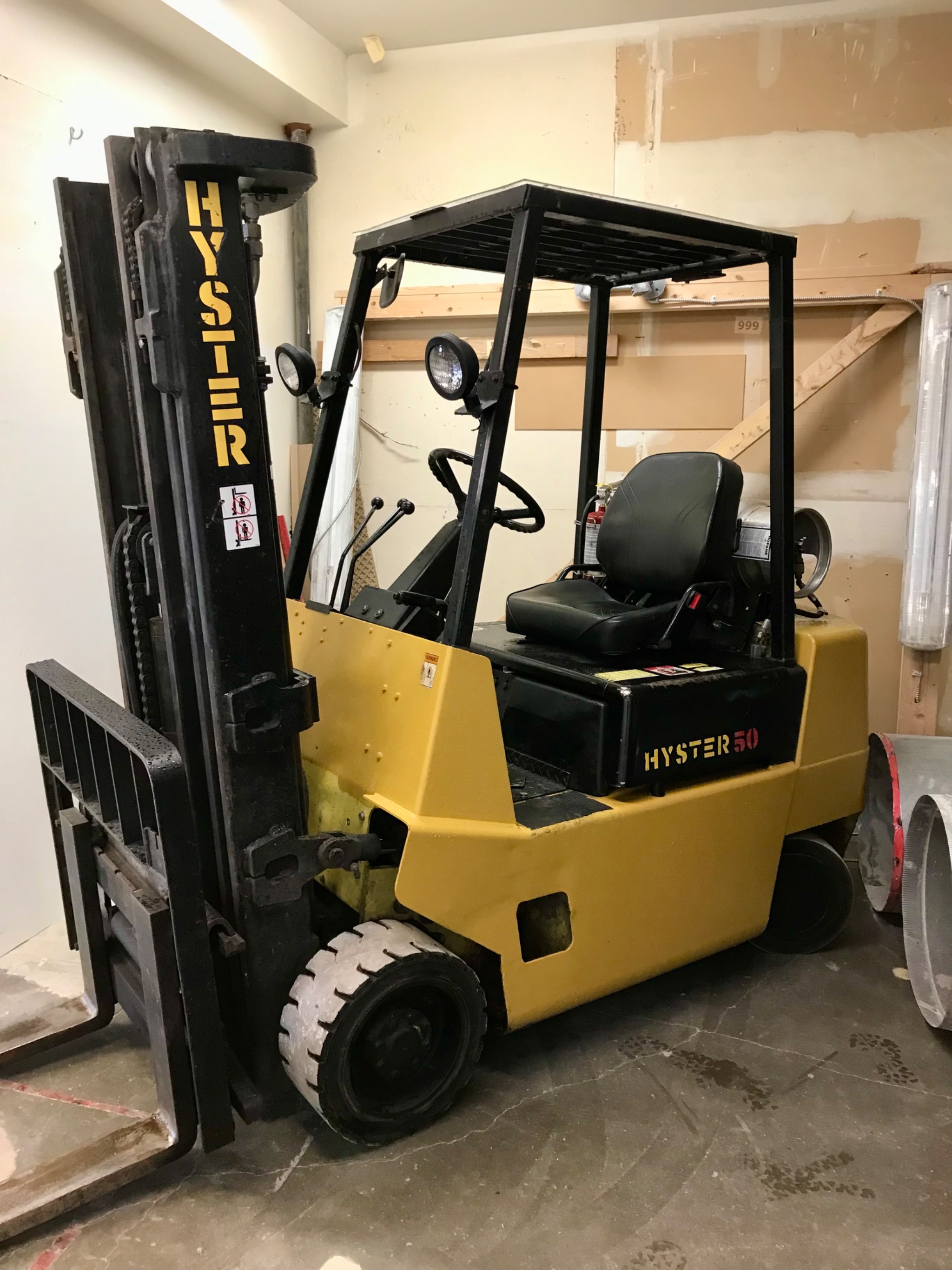 Past Auction- J&S Cabinet Doors Ltd