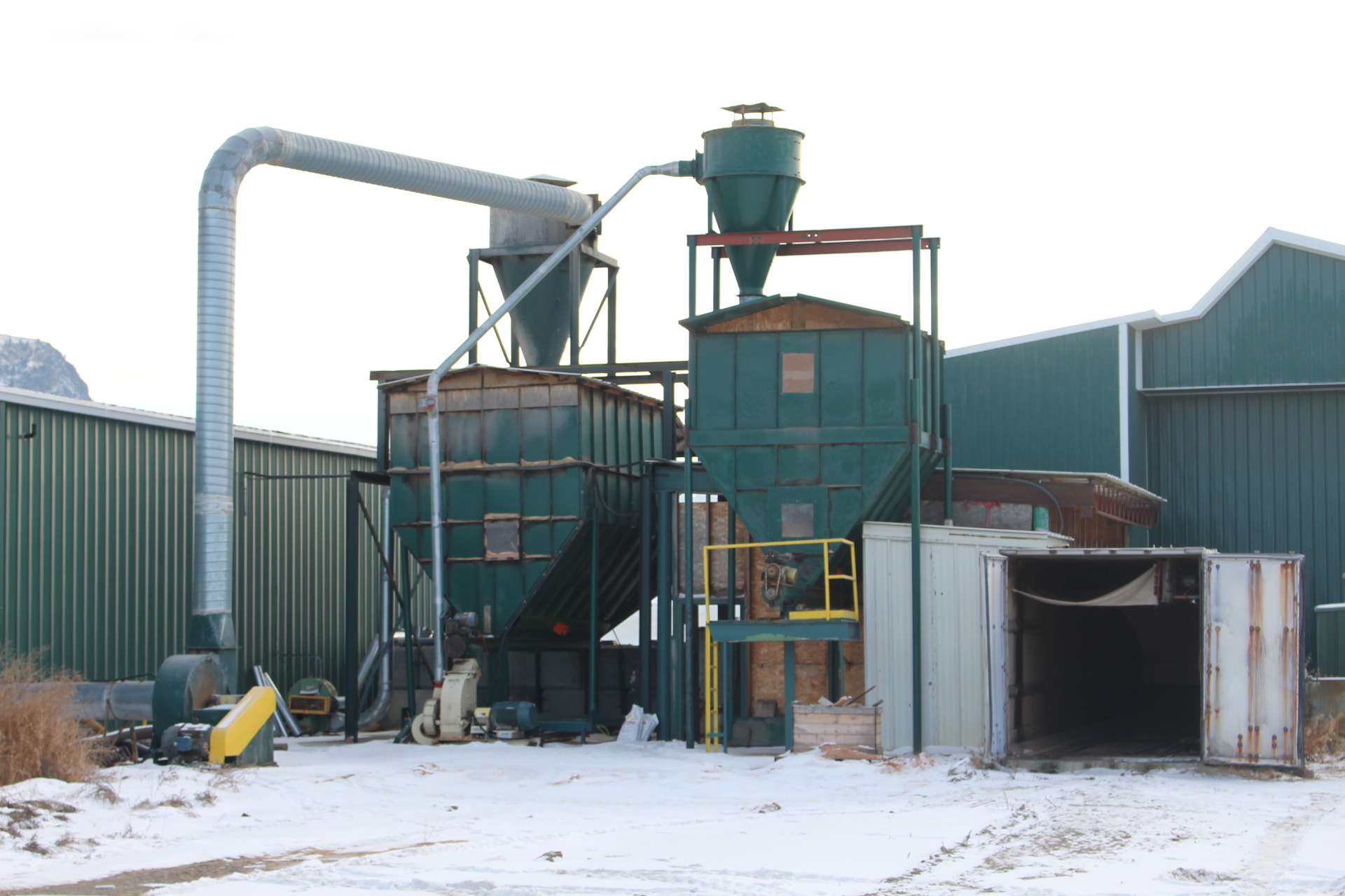 PAST AUCTION- Trout Creek Lumber & Building Systems